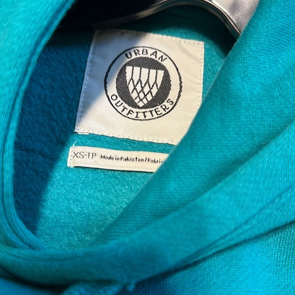 Urban Outfitters teal hoodie sweatshirt xsmall fits like a xxsmall. - Picture 6 of 7